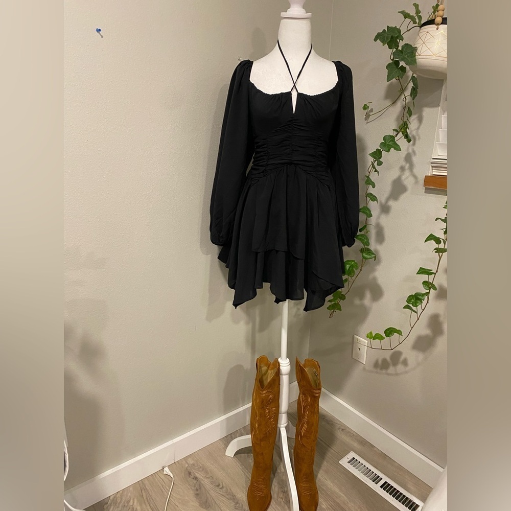 Women Princess Polly Barret Long AsymmetricaL SLEEVE MINI DRESS BLACK Size 8 - Picture 4 of 9